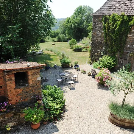 לינה וארוחת בוקר D'hotes Le Puits D'amour Mirandol-Bourgnounac