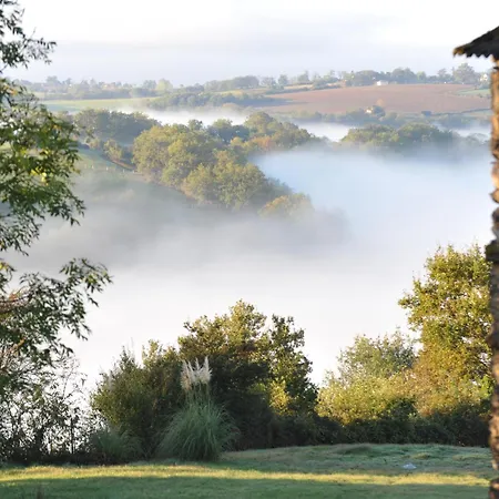 Bed and Breakfast D'hotes Le Puits D'amour 3*